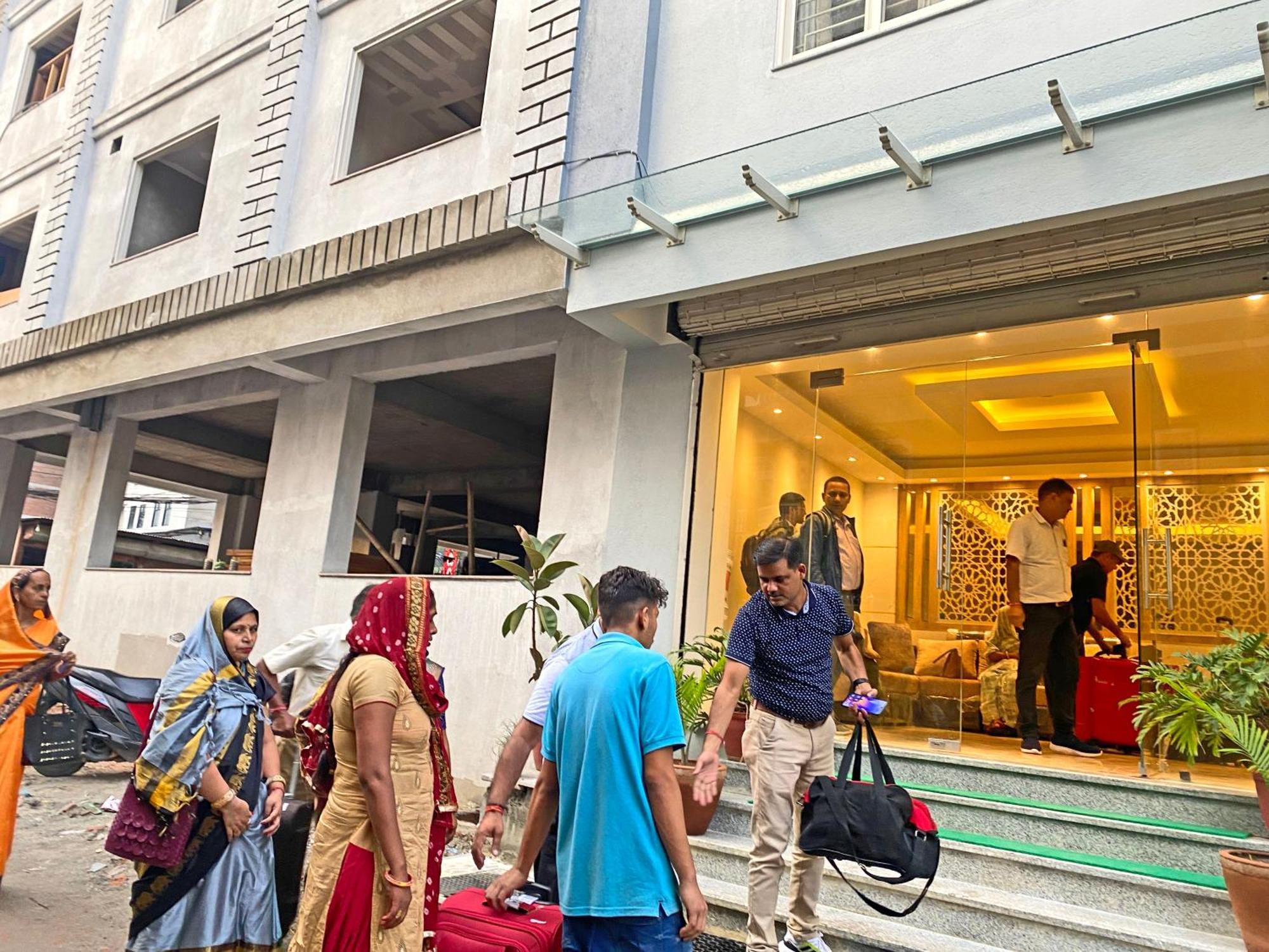 Hotel Nilakantha Pvt. Ltd Kathmandu Ngoại thất bức ảnh